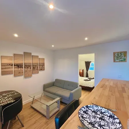 Le Naval - Confort Familial * 圣纳泽尔