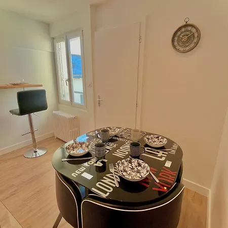 Le Naval - Confort Familial 公寓 圣纳泽尔