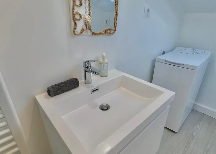 Le Naval - Confort Familial